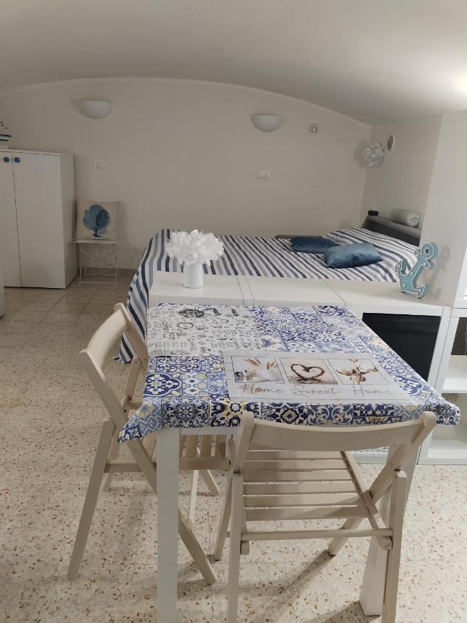 La Tavernetta Del Peo Casa Vacanze San Remo Buitenkant foto